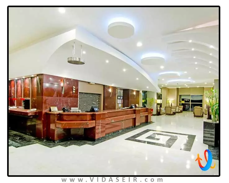 کرومار دلوکس کوش آداسی